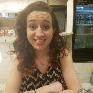 Meet your Posher, Clarissa